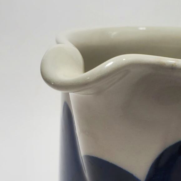 Vintage ARABIA Finland BLUE ANEMONE Ulla Procope Pitcher 32 oz - Picture 5 of 6